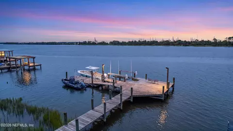 5392 Heckscher Dr, Jacksonville, FL 32226
