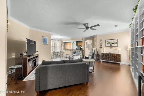 4480 Deerwood Lake Pkwy #238, Jacksonville, FL 32216