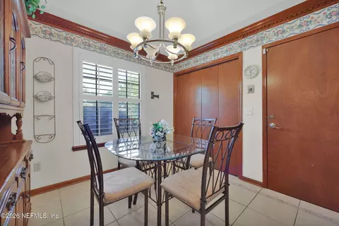 Dining - 475 Springbrook Dr, Fleming Island, FL 32003 photo 4 of 5
