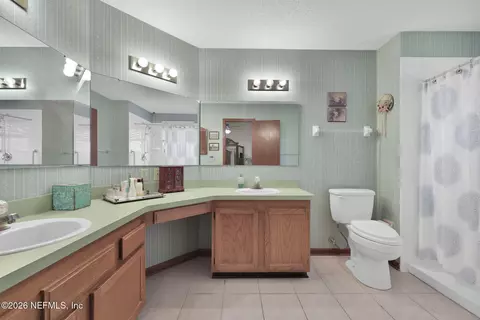Bath - 475 Springbrook Dr, Fleming Island, FL 32003 photo 1 of 3