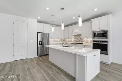 Kitchen - 424 Cedar Preserve Ln, Saint Augustine, FL 32095 photo 1 of 4