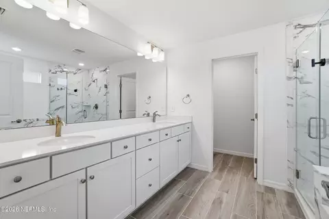 Bath - 424 Cedar Preserve Ln, Saint Augustine, FL 32095 photo 2 of 5