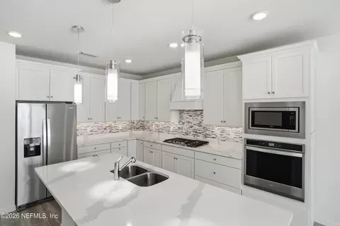 Kitchen - 424 Cedar Preserve Ln, Saint Augustine, FL 32095 photo 2 of 4