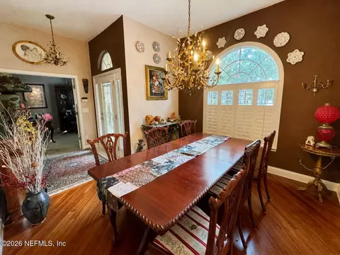Dining - 1552 Barrington Cir, Saint Augustine, FL 32092 photo 2 of 3