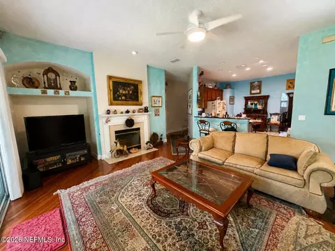 Living - 1552 Barrington Cir, Saint Augustine, FL 32092 photo 3 of 3