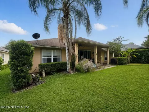 Exterior - 1552 Barrington Cir, Saint Augustine, FL 32092 photo 3 of 4
