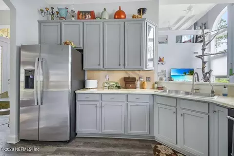 Kitchen - 1045 Oxford Dr, Saint Augustine, FL 32084 photo 4 of 4