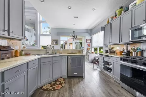 Kitchen - 1045 Oxford Dr, Saint Augustine, FL 32084 photo 1 of 4