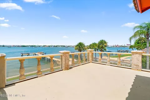 Exterior - 49 Dolphin Dr, Saint Augustine, FL 32080 photo 25 of 27