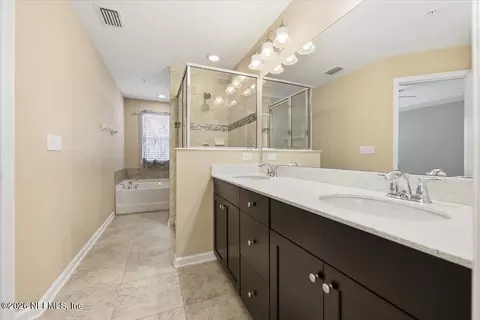 Bath - 148 Paradas Pl, Saint Augustine, FL 32092 photo 1 of 3