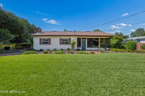 Exterior - 1191 Johns Dr, Starke, FL 32091 photo 6 of 14