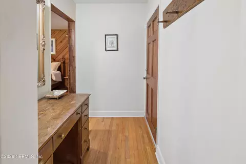 Entry Way - 1191 Johns Dr, Starke, FL 32091 photo 2 of 2