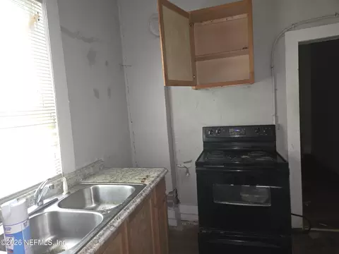 Kitchen - 1663 Tyler St, Jacksonville, FL 32209 photo 1 of 1