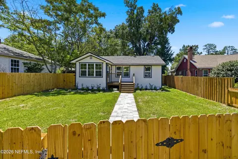 3756 Hunter St, Jacksonville, FL 32205