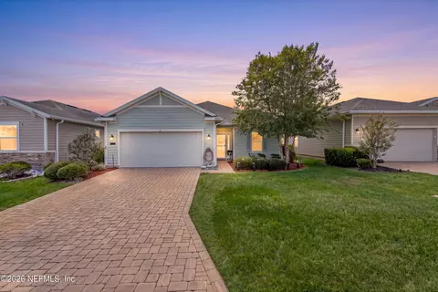 1372 Tripper Dr, Jacksonville, FL 32211