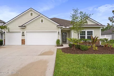 40 Lord Byron Ct, Saint Johns, FL 32259