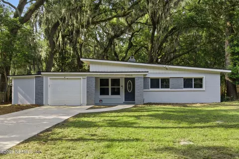 5466 Keystone Dr S, Jacksonville, FL 32207
