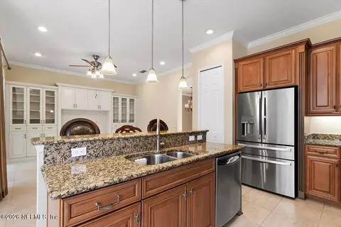 Kitchen - 529 Olympic Cir, Saint Augustine, FL 32092 photo 3 of 3