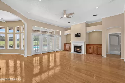 Living - 2625 Tunbridge Ln, Saint Augustine, FL 32092 photo 7 of 8