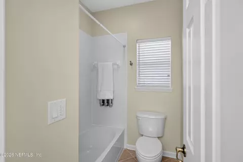 Bath - 2625 Tunbridge Ln, Saint Augustine, FL 32092 photo 7 of 10