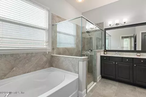 Bath - 255 Split Oak Rd, Saint Augustine, FL 32092 photo 1 of 7