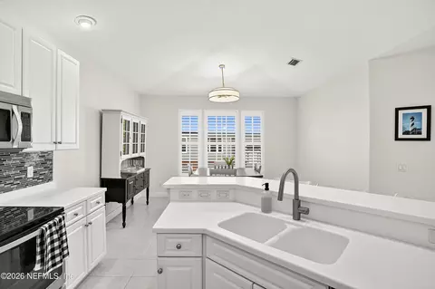 Kitchen - 110 Sunset Cir S, Saint Augustine, FL 32080 photo 3 of 5