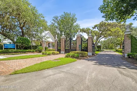 28056 Grandview Mnr, Yulee, FL 32097 photo 11