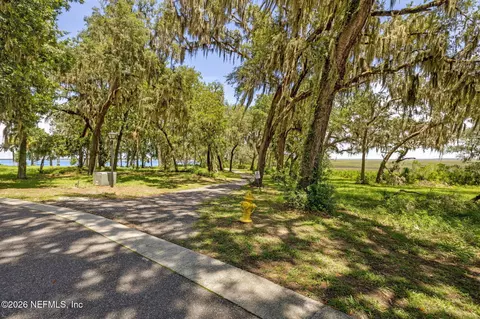 28056 Grandview Mnr, Yulee, FL 32097 photo 14