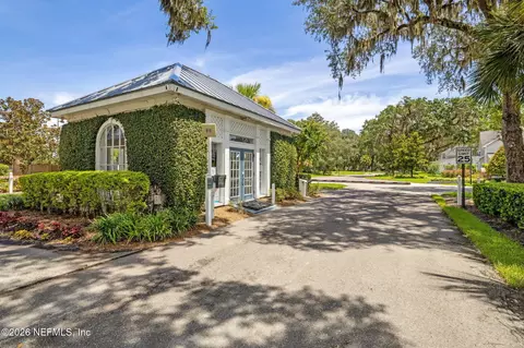 28056 Grandview Mnr, Yulee, FL 32097 photo 12