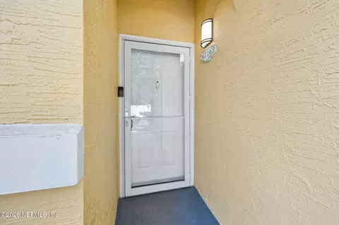 Entry Way - 4716 Serena Cir, Saint Augustine, FL 32084 photo 2 of 5