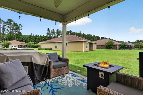 Exterior - 78021 Saddle Rock Rd, Yulee, FL 32097 photo 2 of 4