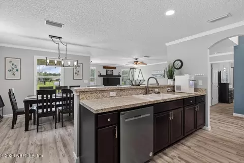 Kitchen - 78021 Saddle Rock Rd, Yulee, FL 32097 photo 3 of 3