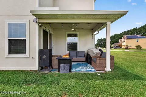 Exterior - 78021 Saddle Rock Rd, Yulee, FL 32097 photo 3 of 4
