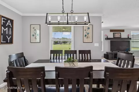 Dining - 78021 Saddle Rock Rd, Yulee, FL 32097 photo 2 of 2