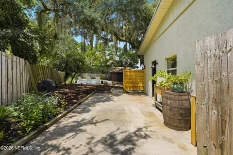 Exterior - 36 Madeira Dr, Saint Augustine, FL 32080 photo 8 of 13