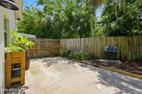 Exterior - 36 Madeira Dr, Saint Augustine, FL 32080 photo 6 of 13