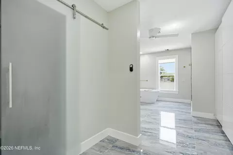 Entry Way - 348 Charlotte St, Saint Augustine, FL 32084 photo 4 of 4