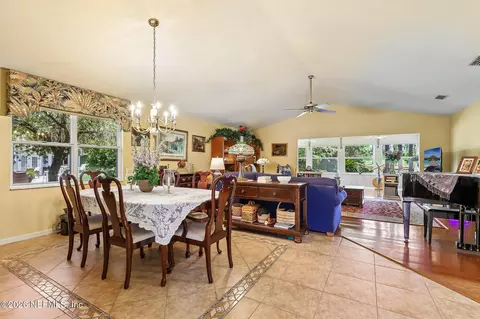 Dining - 13 Jasmine Run, Ormond Beach, FL 32174 photo 4 of 7