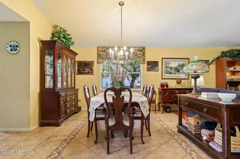 Dining - 13 Jasmine Run, Ormond Beach, FL 32174 photo 2 of 7