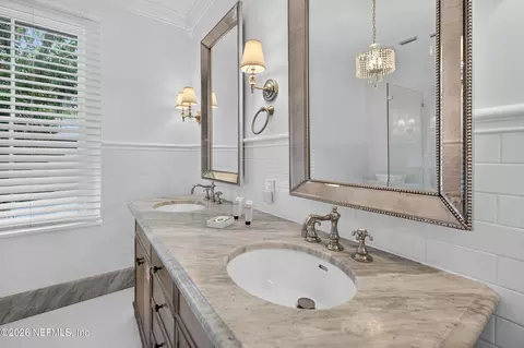 Bath - 4 St Andrews Ct, Saint Augustine, FL 32084 photo 2 of 8