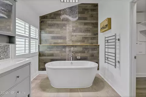 Bath - 668 Porta Rosa Cir, Saint Augustine, FL 32092 photo 3 of 7