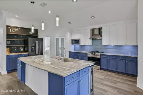 Kitchen - 668 Porta Rosa Cir, Saint Augustine, FL 32092 photo 7 of 11