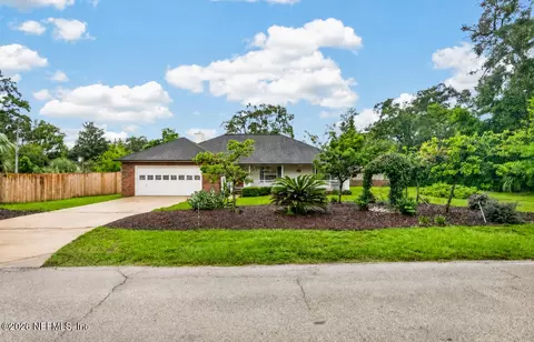8630 Synhoff Dr, Jacksonville, FL 32216