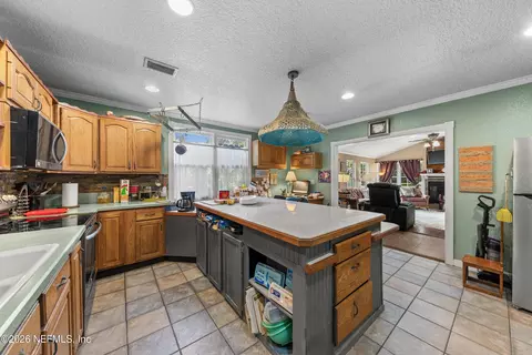 Kitchen - 440 Blake Ave, Orange Park, FL 32073 photo 3 of 6