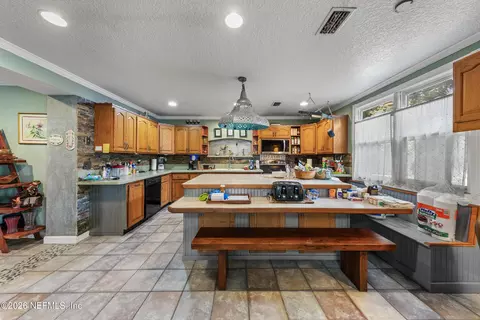 Kitchen - 440 Blake Ave, Orange Park, FL 32073 photo 4 of 6