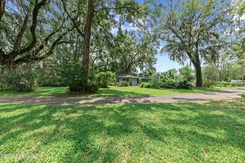 Exterior - 440 Blake Ave, Orange Park, FL 32073 photo 11 of 14