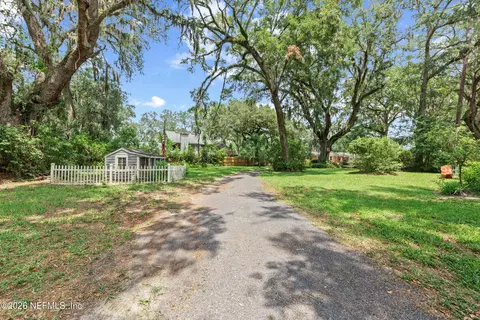 Exterior - 440 Blake Ave, Orange Park, FL 32073 photo 8 of 14