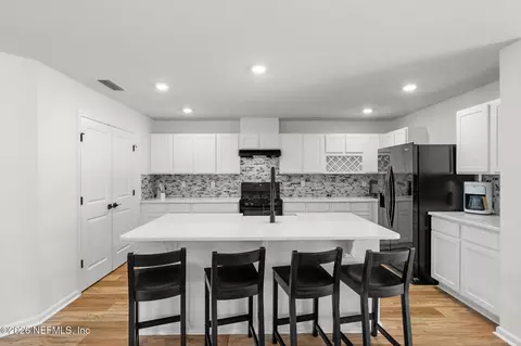Kitchen - 187 Fallen Oak Trl, Saint Augustine, FL 32095 photo 1 of 4
