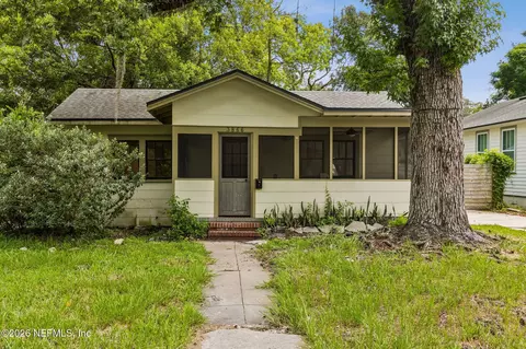3866 Valencia Rd, Jacksonville, FL 32205