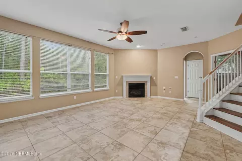 Living - 3216 Trafalgar Ct, Saint Augustine, FL 32092 photo 2 of 6